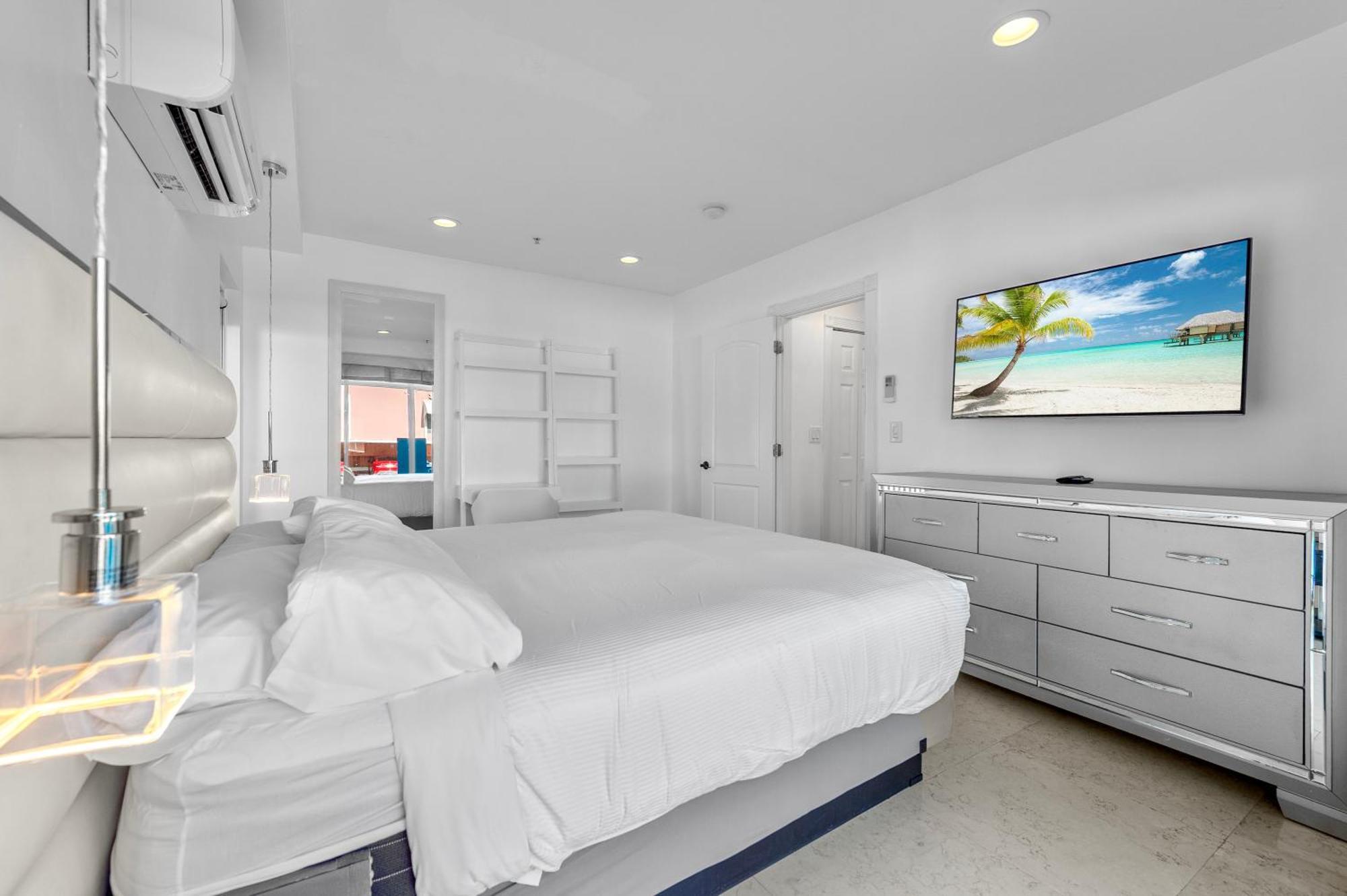 Isle Of Venice Residence And Marina Fort Lauderdale Exterior photo
