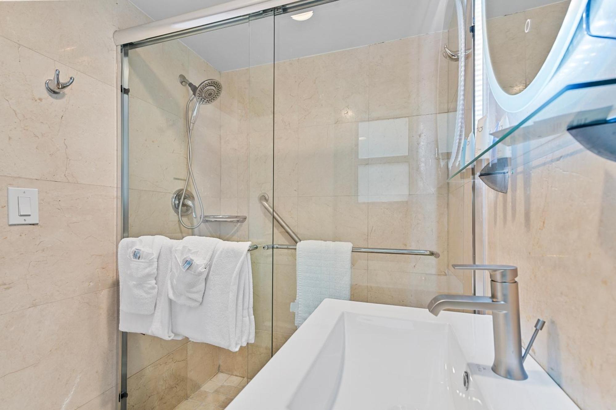 Isle Of Venice Residence And Marina Fort Lauderdale Exterior photo