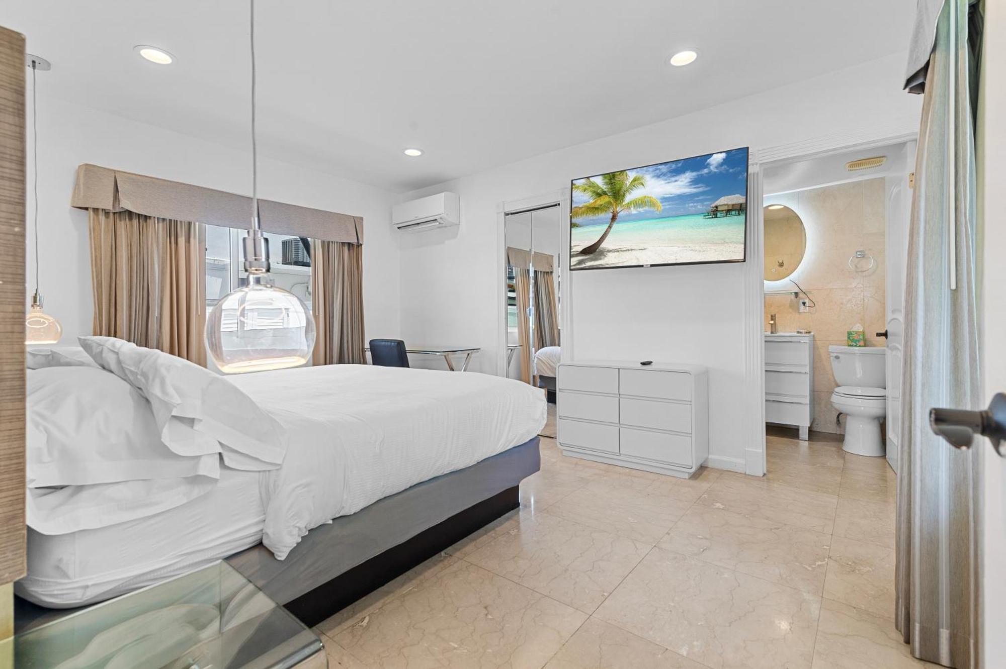 Isle Of Venice Residence And Marina Fort Lauderdale Exterior photo
